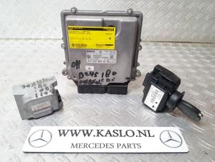 Usagé Serrure de contact + ordinateur Mercedes B (W245,242) 2.0 B-180 CDI 16V Prix € 200,00 Règlement à la marge proposé par kaslo auto parts