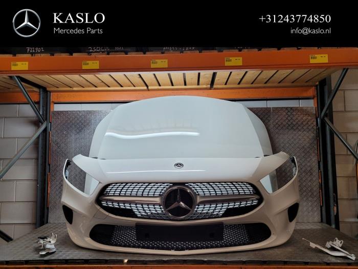 Front end, complete from a Mercedes-Benz A (177.0) 1.3 A-180 Turbo 16V 2019