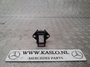 Usagé Capteur duo ESP Mercedes CLS (C219) 350 3.5 V6 18V Prix € 40,00 Règlement à la marge proposé par kaslo auto parts