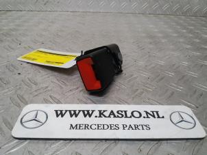 Used Rear seatbelt buckle, left Mercedes CLA Shooting Brake (118.6) 1.3 CLA-200 Turbo 16V Price € 25,00 Margin scheme offered by kaslo auto parts