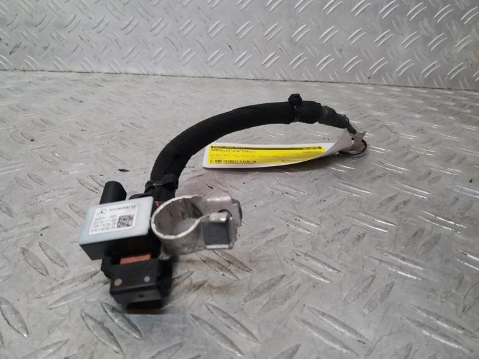 Cable (varios) de un Mercedes-Benz CLA Shooting Brake (118.6) 1.3 CLA-200 Turbo 16V 2020