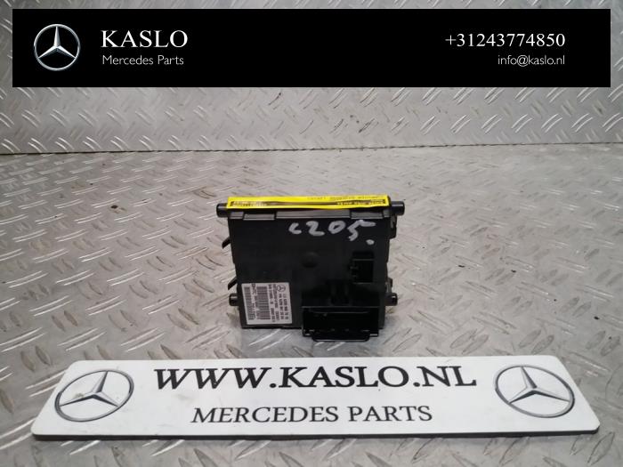 Used Computer, miscellaneous Mercedes C (W205) C-200 1.6 CDI BlueTEC, C-200 d 16V Price € 50,00 Margin scheme offered by kaslo auto parts