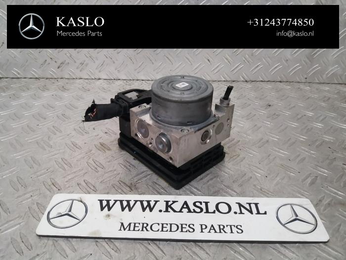 Used ABS pump Mercedes C (W205) C-200 1.6 CDI BlueTEC, C-200 d 16V Price € 150,00 Margin scheme offered by kaslo auto parts
