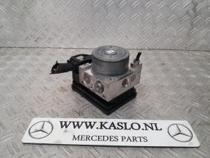 Used ABS pump Mercedes C (W205) C-200 1.6 CDI BlueTEC, C-200 d 16V Price € 300,00 Margin scheme offered by kaslo auto parts