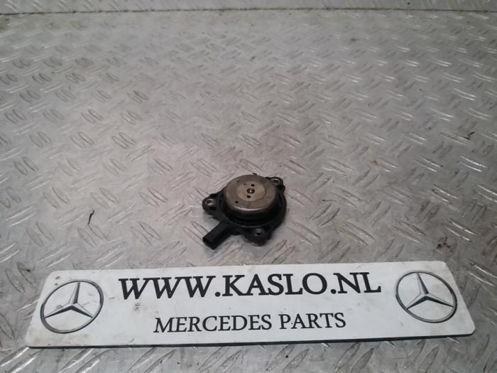 Camshaft sensor from a Mercedes-Benz C (W204) 3.5 C-350 CGI V6 24V 2012