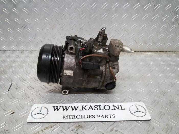 Air conditioning pump from a Mercedes-Benz SLK (R172) 2.1 250 CDI 16V BlueEFFICIENCY 2015