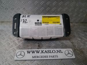 Usagé Airbag droite (tableau de bord) Mercedes SLK (R172) 2.1 250 CDI 16V BlueEFFICIENCY Prix € 100,00 Règlement à la marge proposé par kaslo auto parts