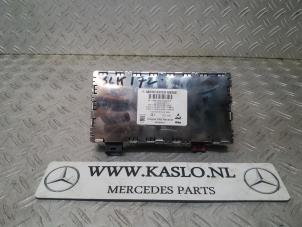 Used Radio amplifier Mercedes SLK (R172) 2.1 250 CDI 16V BlueEFFICIENCY Price € 100,00 Margin scheme offered by kaslo auto parts