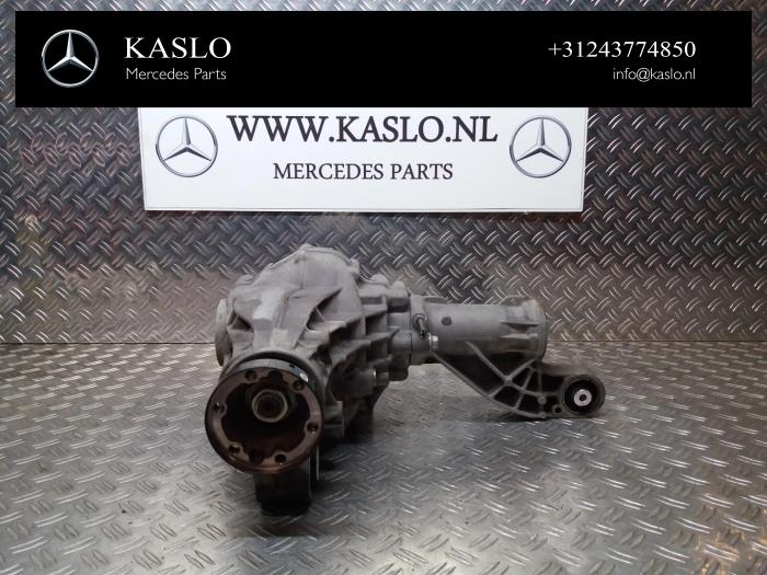 Usagé Différentiel avant Mercedes ML II (164/4JG) 3.0 ML-280 CDI 4-Matic V6 24V Prix € 350,00 Règlement à la marge proposé par kaslo auto parts