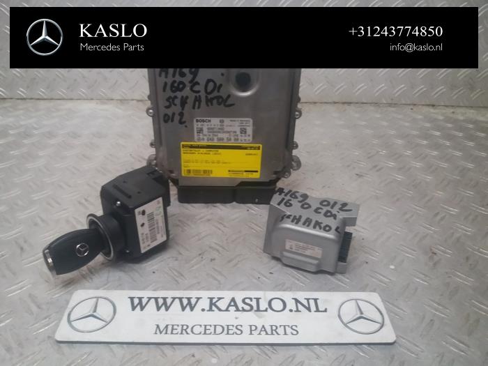 Used Ignition lock + computer Mercedes A (W169) 2.0 A-160 CDI 16V 5-Drs. Price € 200,00 Margin scheme offered by kaslo auto parts