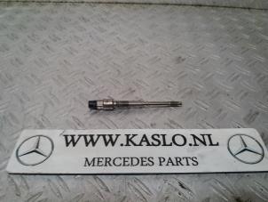 Używane Swieca zarowa Mercedes S (W222/V222/X222) 3.0 S-350 BlueTec, S-350 d 24V Cena € 50,00 Procedura marży oferowane przez kaslo auto parts