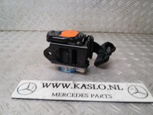 Used Rear seatbelt, left Mercedes A (W176) 1.5 A-180 CDI, A-180d 16V Price € 70,00 Margin scheme offered by kaslo auto parts