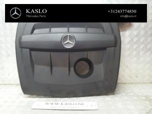 Abdeckblech Motor van een Mercedes-Benz A (W176) 1.5 A-180 CDI, A-180d 16V 2013