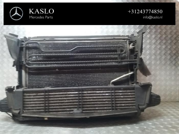 Usagé Intercooler Mercedes C (W204) 2.2 C-220 CDI 16V BlueEFFICIENCY Prix € 50,00 Règlement à la marge proposé par kaslo auto parts