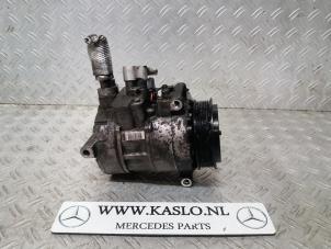 Używane Pompa klimatyzacji Mercedes CLS (C219) 350 CGI 3.5 V6 24V Cena na żądanie oferowane przez kaslo auto parts