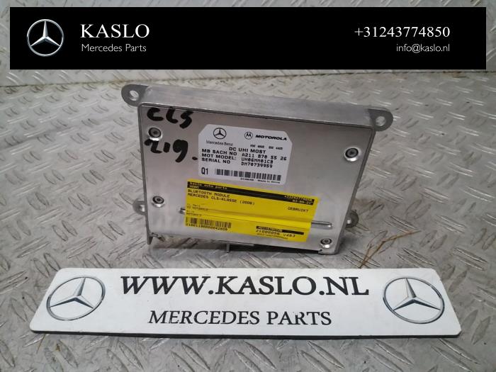 Używane Modul Bluetooth Mercedes CLS (C219) 350 CGI 3.5 V6 24V Cena € 50,00 Procedura marży oferowane przez kaslo auto parts