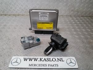 Usagé Serrure de contact + ordinateur Mercedes C (W204) 2.2 C-220 CDI 16V Prix sur demande proposé par kaslo auto parts