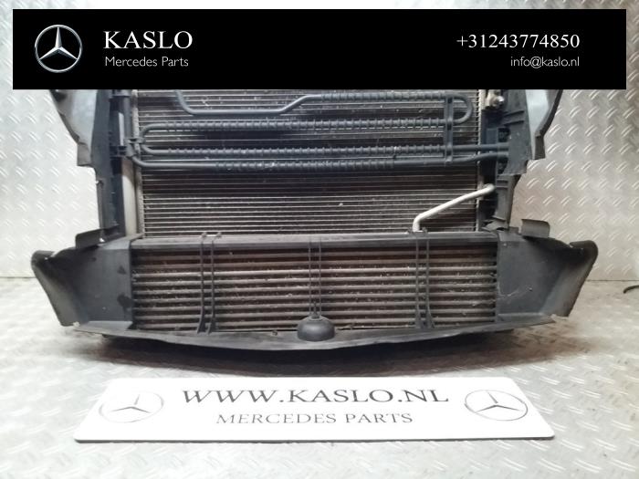 Usagé Intercooler Mercedes E (C207) E-250 CDI 16V Prix € 50,00 Règlement à la marge proposé par kaslo auto parts