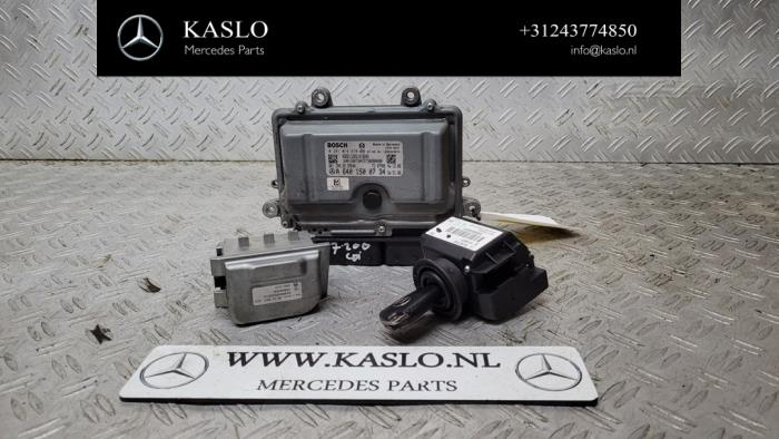 Used Ignition lock + computer Mercedes B (W245) 2.0 B-200 CDI 16V Price € 200,00 Margin scheme offered by kaslo auto parts