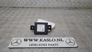 Usados Módulo de cámara Mercedes C (W205) C-200 1.6 CDI BlueTEC, C-200 d 16V Precio € 75,00 Norma de margen ofrecido por kaslo auto parts