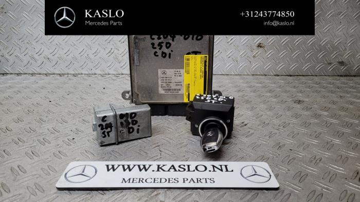 Used Ignition lock + computer Mercedes C Estate (S204) 2.2 C-250 CDI 16V BlueEfficiency Price € 250,00 Margin scheme offered by kaslo auto parts