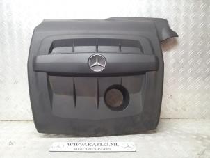 Gebrauchte Abdeckblech Motor Mercedes A (W176) 1.5 A-180 CDI, A-180d 16V Preis € 50,00 Margenregelung angeboten von kaslo auto parts