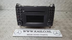 Used Radio CD player Mercedes B (W245,242) 2.0 B-200 CDI 16V Price € 100,00 Margin scheme offered by kaslo auto parts
