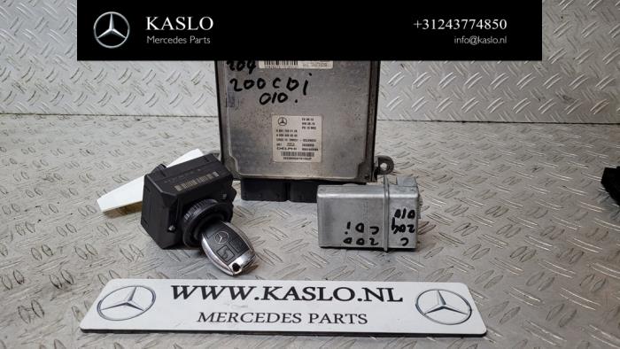 Used Ignition lock + computer Mercedes C (W204) 2.2 C-200 CDI 16V BlueEFFICIENCY Price € 300,00 Margin scheme offered by kaslo auto parts
