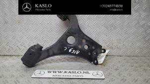 Begagnade Främre gaffelben, vänster Mercedes A (W169) 2.0 A-160 CDI 16V Pris € 25,00 Marginaltabell erbjuds av kaslo auto parts