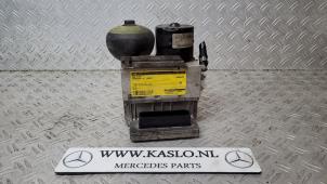 Używane Pompa ABS Mercedes SL (R230) 3.7 SL-350 V6 18V Cena € 500,00 Procedura marży oferowane przez kaslo auto parts