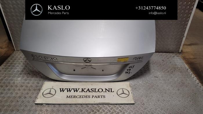Używane Tylna klapa Mercedes CLS (C219) 350 CGI 3.5 V6 24V Cena na żądanie oferowane przez kaslo auto parts