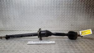 Used Front drive shaft, right Mercedes B (W245,242) 2.0 B-180 CDI 16V Price € 150,00 Margin scheme offered by kaslo auto parts