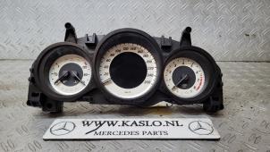 Usagé Compteur kilométrique KM Mercedes E (W212) E-300 V6 24V BlueEFFICIENCY Prix sur demande proposé par kaslo auto parts