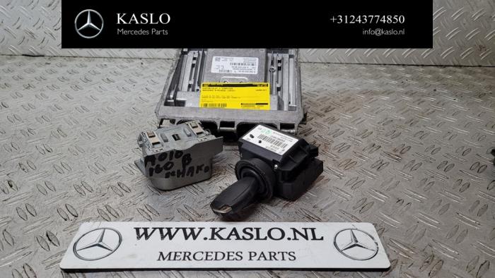 Used Ignition lock + computer Mercedes A (W169) 1.5 A-160 Price € 200,00 Margin scheme offered by kaslo auto parts