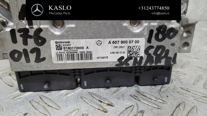 Ignition lock + computer from a Mercedes-Benz A (W176) 1.5 A-180 CDI, A-180d 16V 2012
