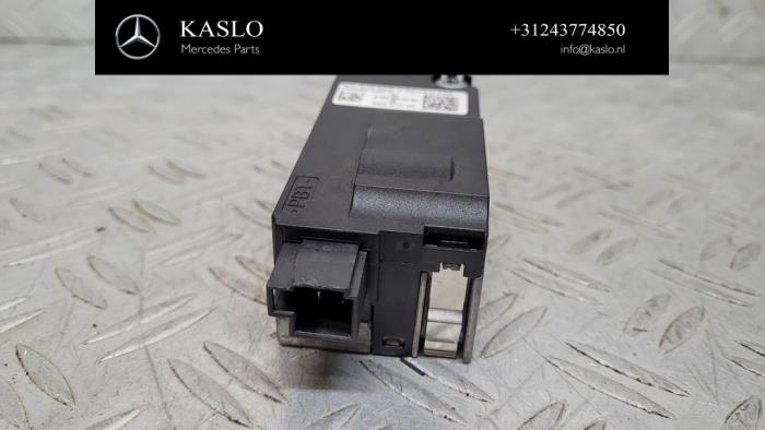 Ignition lock + computer from a Mercedes-Benz A (W176) 1.5 A-180 CDI, A-180d 16V 2012