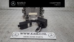 Ignition lock + computer from a Mercedes-Benz A (W176) 1.5 A-180 CDI, A-180d 16V 2012