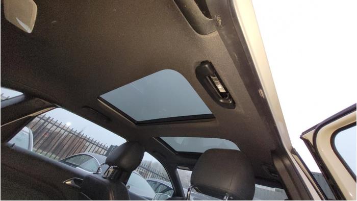 Panoramic roof Mercedes B 1.6 B-180 BlueEFFICIENCY Turbo 16V - A2467800029