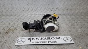 Used Rear seatbelt, right Mercedes ML II (164/4JG) 3.0 ML-320 CDI 4-Matic V6 24V Price € 50,00 Margin scheme offered by kaslo auto parts
