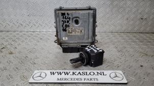 Usados Cerradura de contacto y ordenador Mercedes ML II (164/4JG) 3.0 ML-320 CDI 4-Matic V6 24V Precio de solicitud ofrecido por kaslo auto parts
