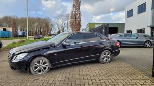Used Front wing, left Mercedes E (W212) E-350 CDI BlueEfficiency 3.0 V6 24V Price € 250,00 Margin scheme offered by kaslo auto parts