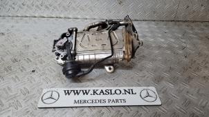 Used EGR cooler Mercedes E (W213) E-220d 2.0 Turbo 16V Price € 100,00 Margin scheme offered by kaslo auto parts