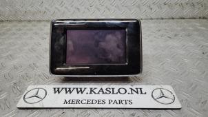 Used Navigation display Mercedes B (W246,242) 1.6 B-180 BlueEFFICIENCY Turbo 16V Price € 50,00 Margin scheme offered by kaslo auto parts