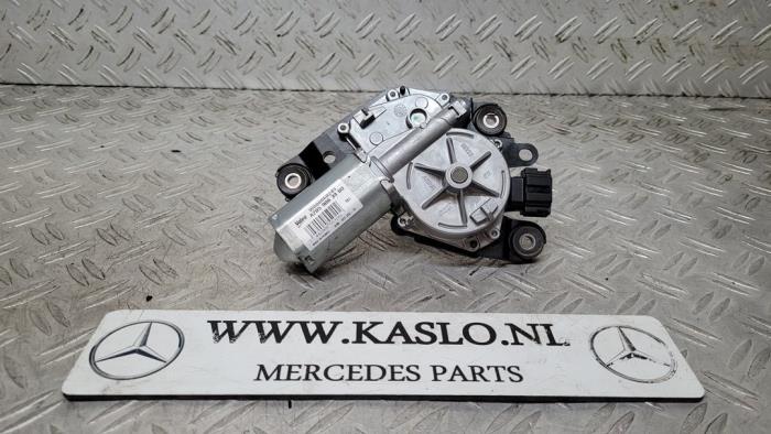 Rear wiper motor from a Mercedes-Benz C Estate (S205) C-250 CDI BlueTEC, C-250 d 2.2 16V 2015