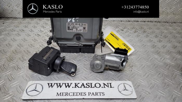 Used Ignition lock + computer Mercedes SLK (R171) 3.0 280 V6 24V Price € 350,00 Margin scheme offered by kaslo auto parts