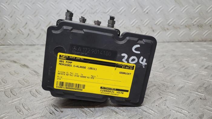 ABS pump from a Mercedes-Benz C (W204) 2.2 C-200 CDI 16V BlueEFFICIENCY 2011