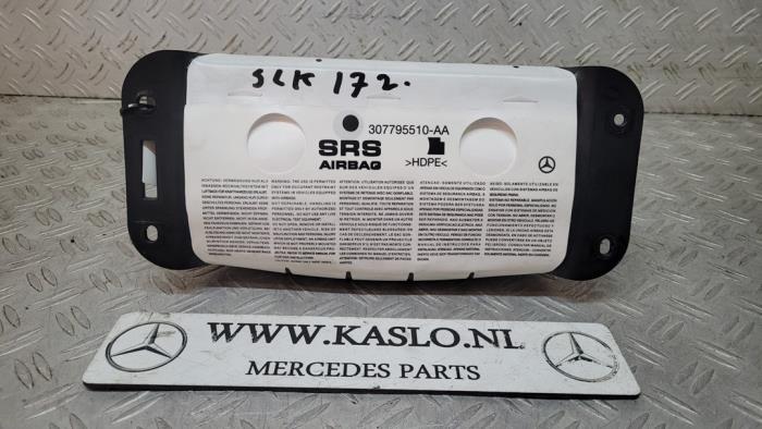 Poduszka powietrzna prawa (deska rozdzielcza) z Mercedes-Benz SLK (R172) 1.8 200 16V BlueEFFICIENCY 2012