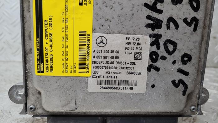 Ignition lock + computer from a Mercedes-Benz C (W205) C-220 2.2 CDI BlueTEC, C-220 d 16V 2015