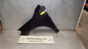 Used Front wing, left Mercedes B (W246,242) 1.5 B-180 CDI 16V Price € 250,00 Margin scheme offered by kaslo auto parts