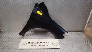 Used Front wing, right Mercedes B (W246,242) 1.5 B-180 CDI 16V Price € 250,00 Margin scheme offered by kaslo auto parts
